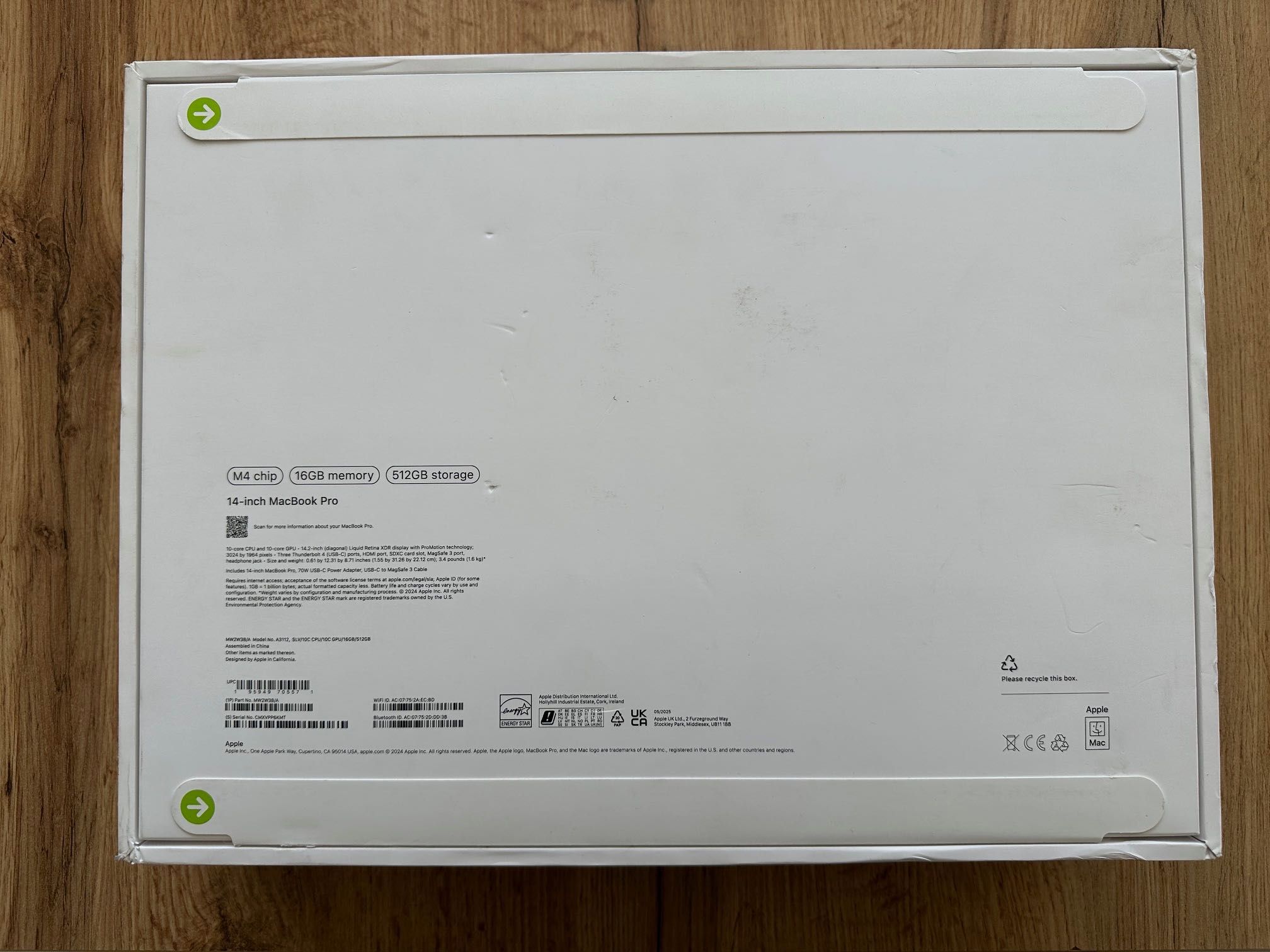 Чисто Нов MacBook Pro 14" M4 Chip 10-CPU/10-GPU/16RAM/512SSD