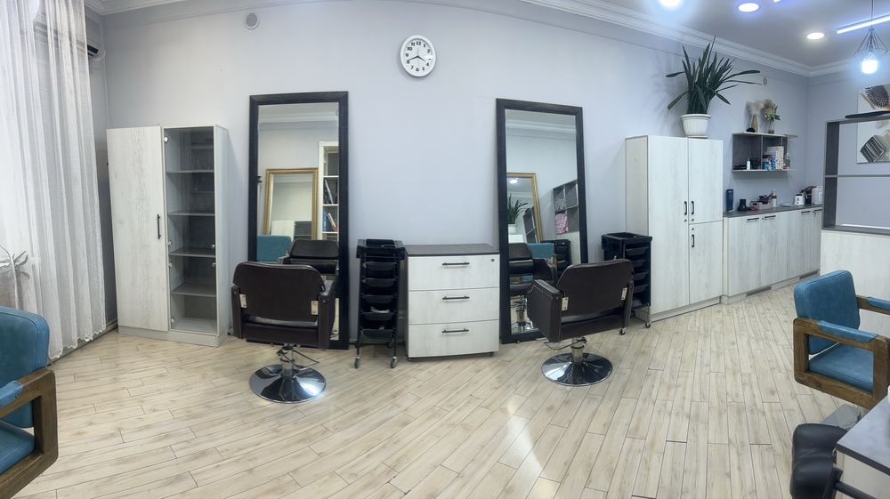 Сдается в аренду кресло парикмахера