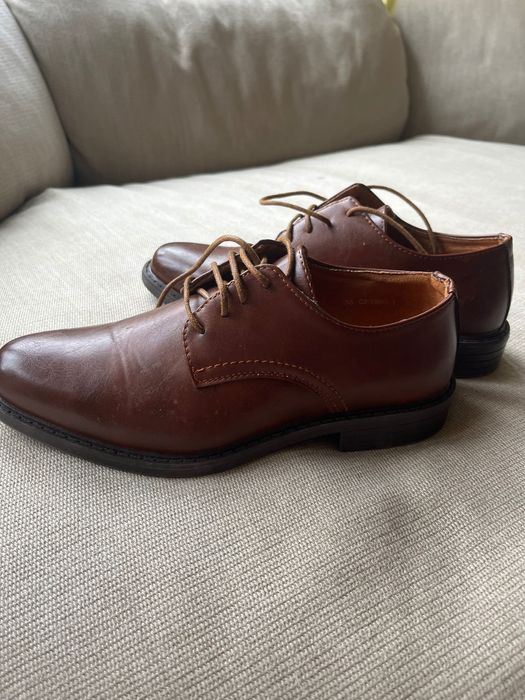 Pantofi piele eleganti nr 38
