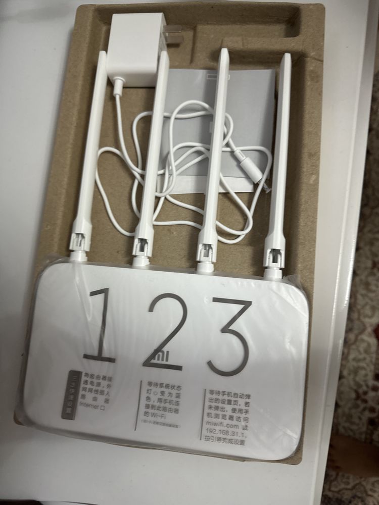 Wi-Fi роутер Xiaomi Mi Wi-Fi Router 4A Gigabit Edition