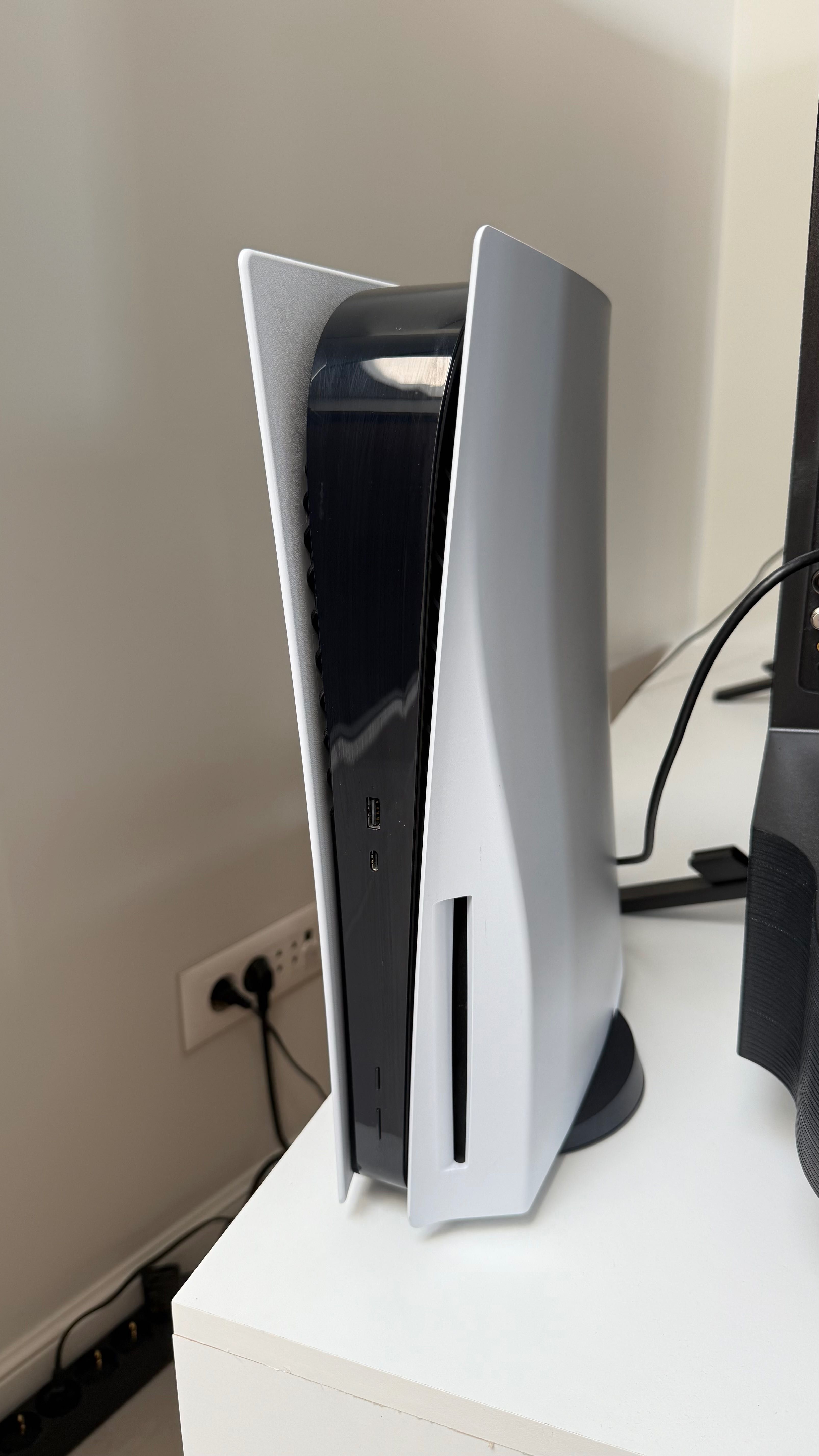 Playstation 5 Диск версия КАТО НОВ!!