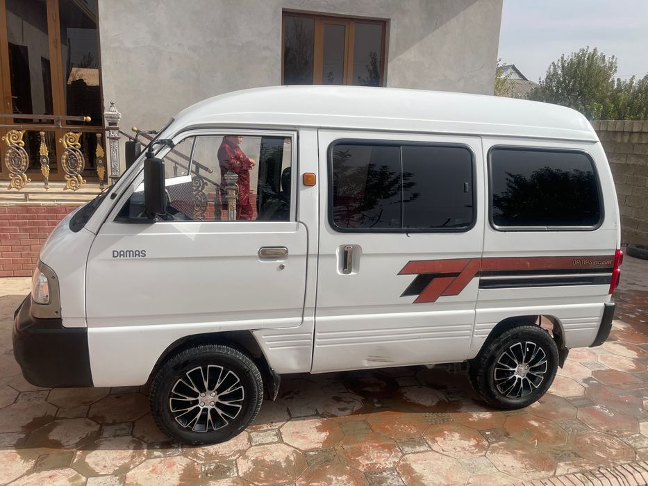 Damas 2009 sotiladi 4000