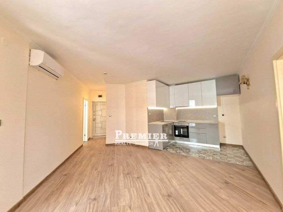 Продава се Тристаен апартамент в к.к. Слънчев бряг - 84 кв.м за 1012 €/кв.м - Снимка #3