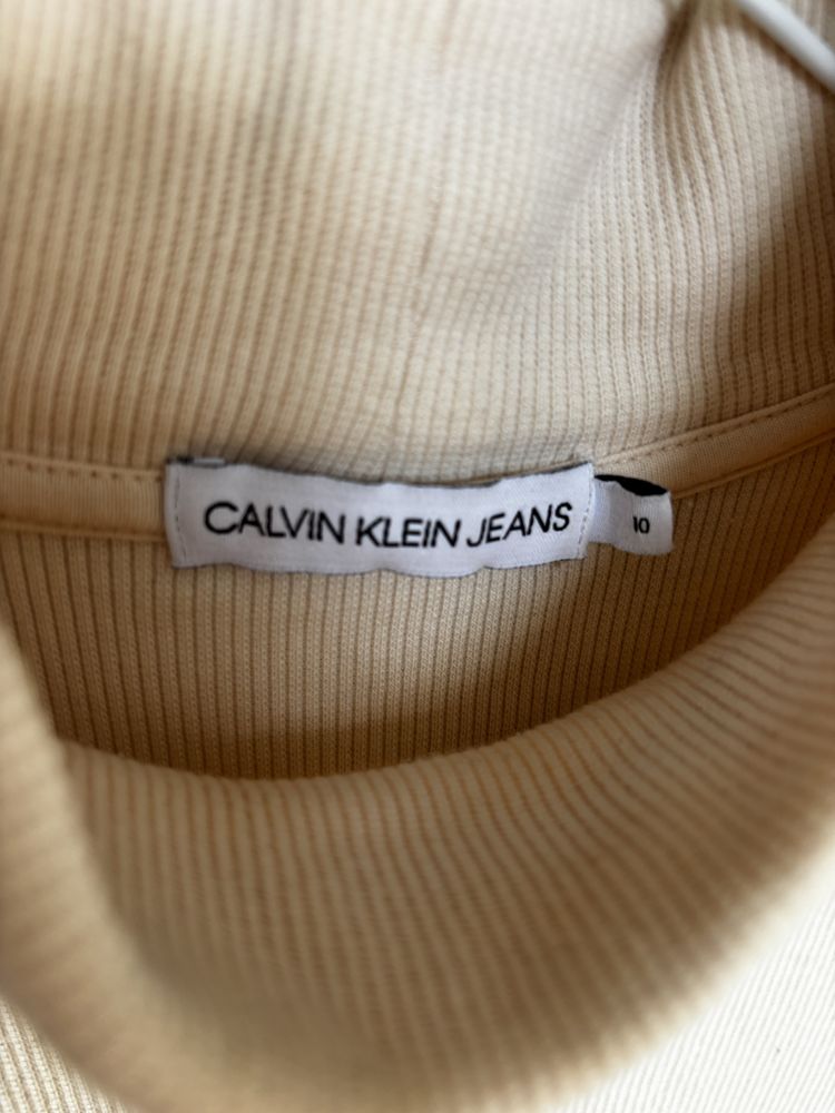 Calvin Klein - поло рипсена блузка за 10 години