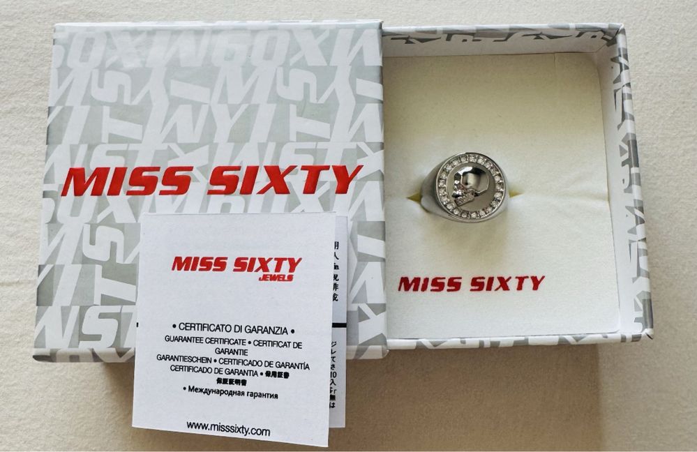 Обеци халки и пръстен на Miss Sixty