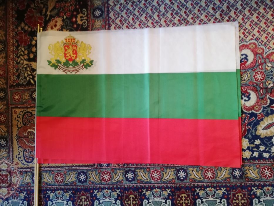 Български знамена българско национално знаме с герб трибагреник флаг ш