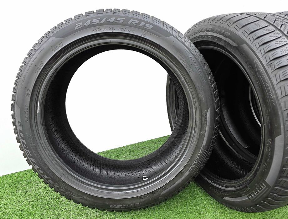 4бр. 245/45/19 PIRELLI Winter Sotozero 3 RFT- зимни