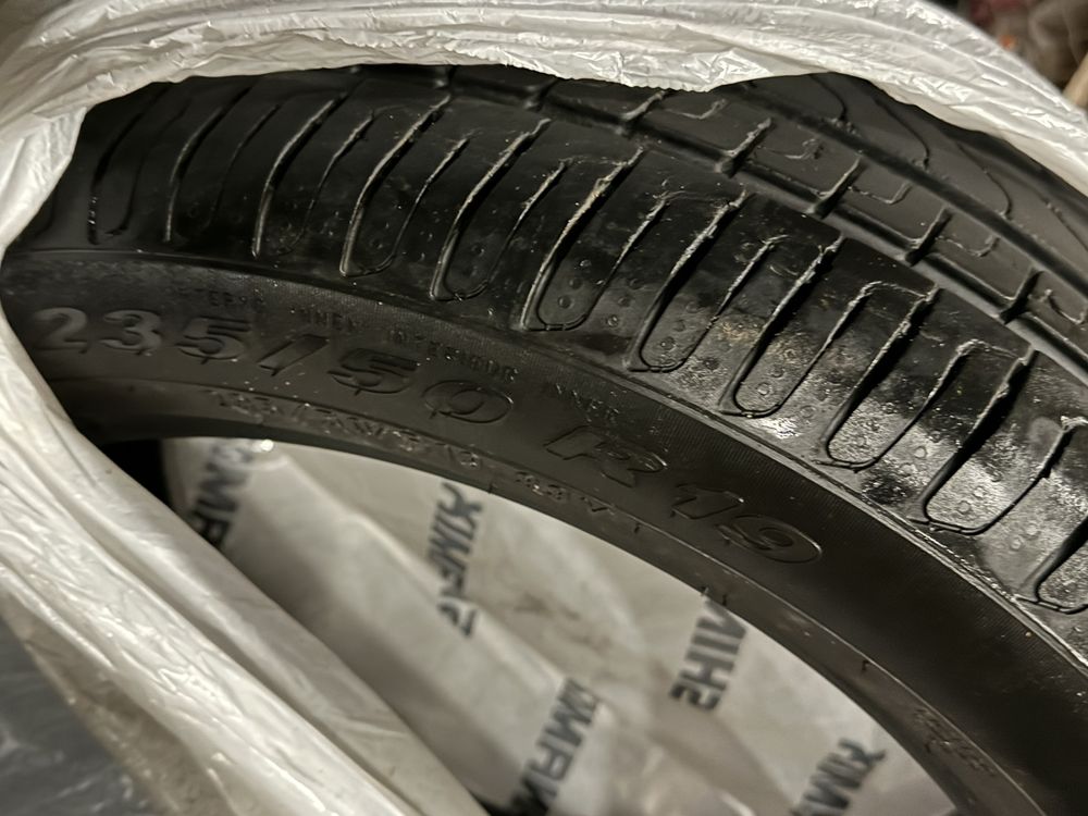 Продам летнюю резину пирелли 235 50 R19 Pirelli