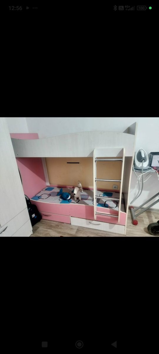 Продаем двухъярусную кровать