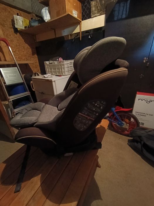 Scaun auto pentru copii