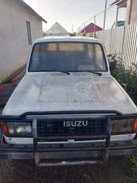 Isuzu trooper на запчасти