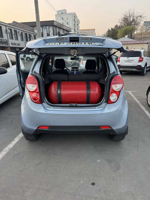 Spark 2 pozitsya sotiladi 12,5 mator