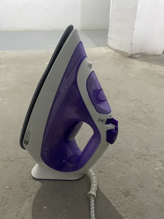 Продам утюг braun