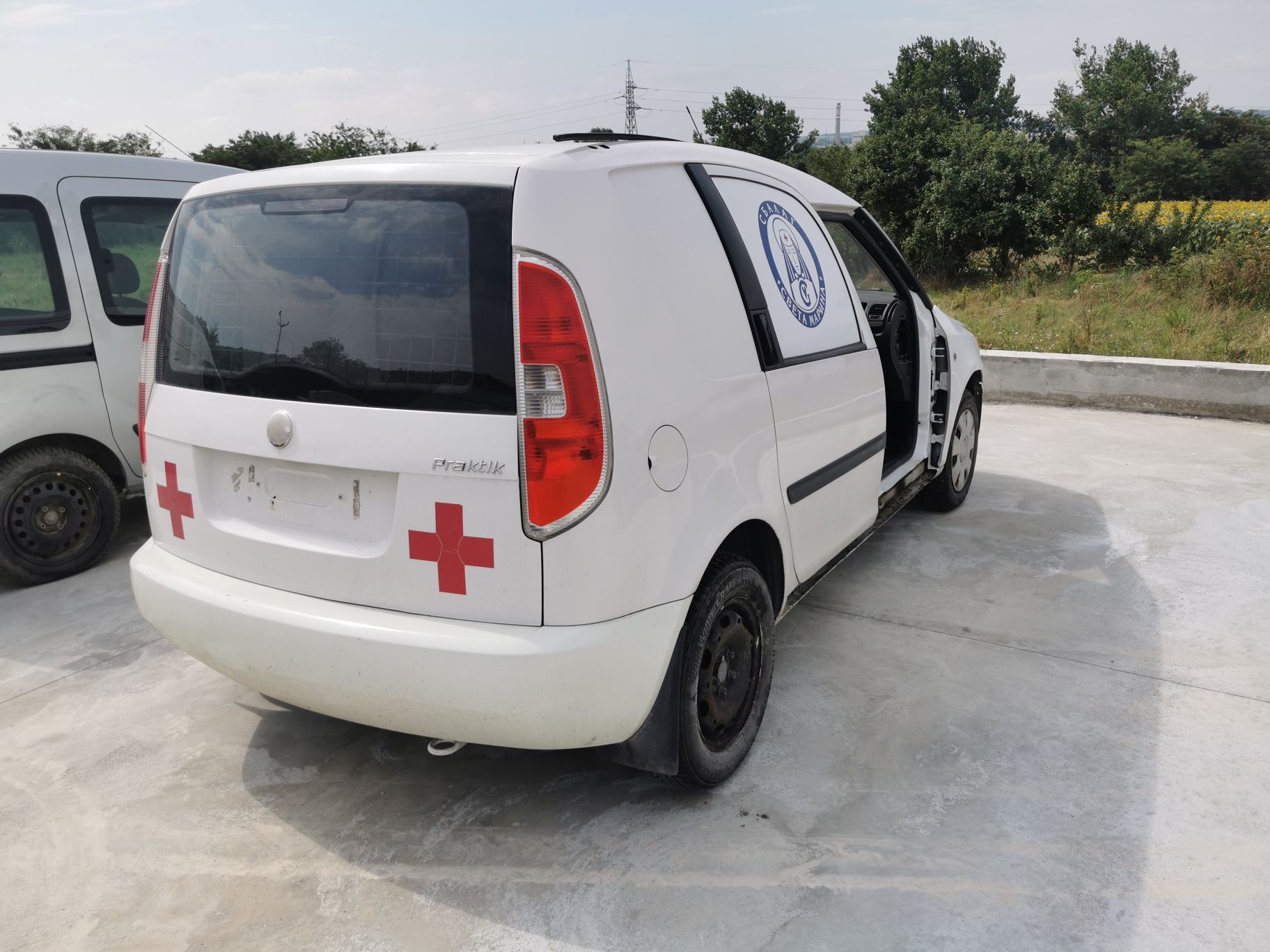Skoda Praktik 1.4i на части
