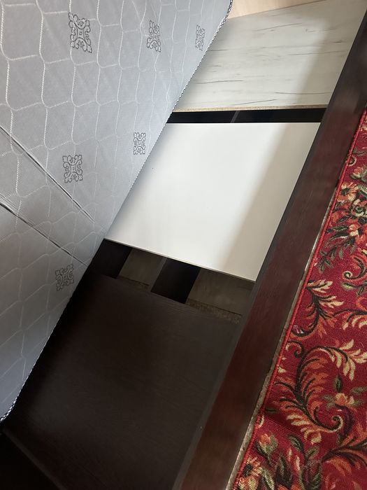 Продам кровать новый с матрасом за 50 тысяч