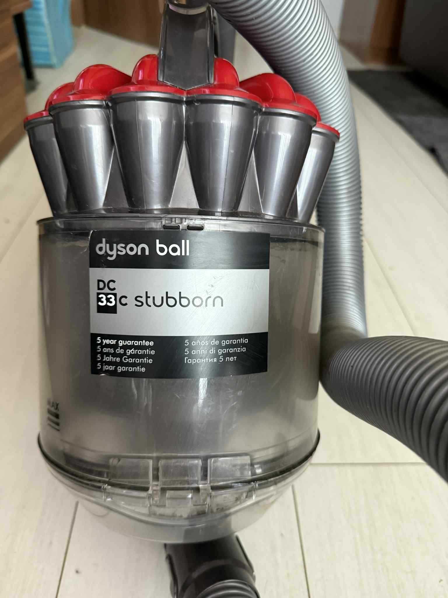 прахосмукачка - Dyson DC33c Stubborn