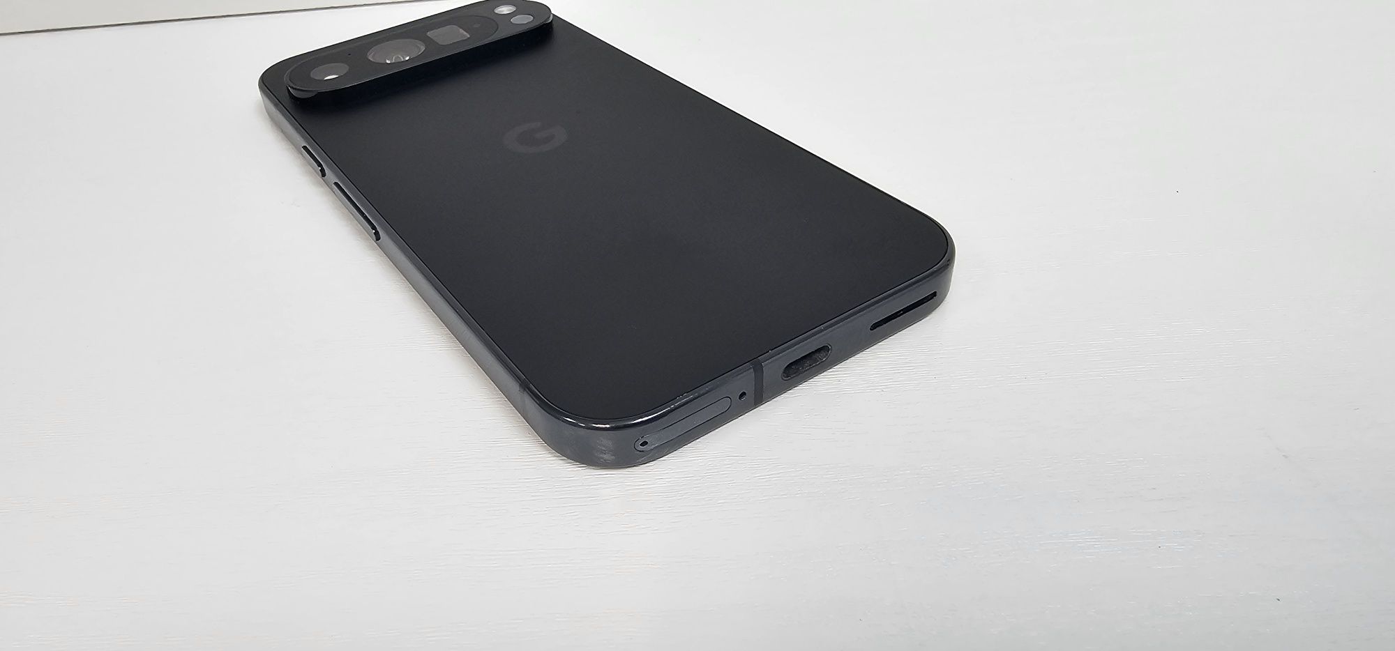 Google Pixel 9 PRO/256Gb Titan Black