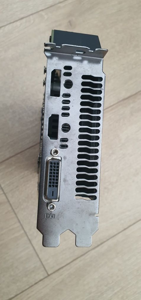RX 570 4GB 256bit Asus Expedition
