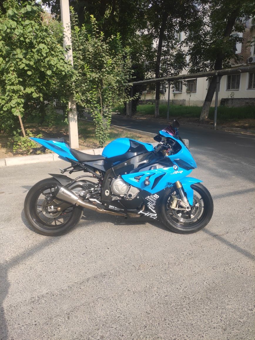 Продам мотоцикл BMW S 1000RR