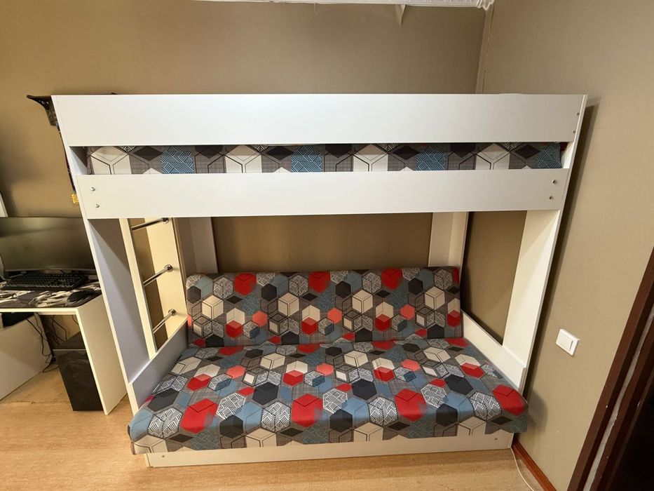 Диван-кровать двухярусная