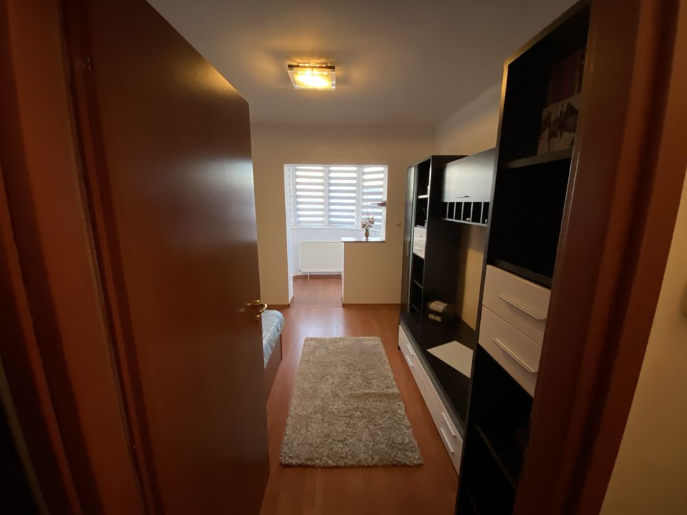 Inchiriez apartament fratii golesti
