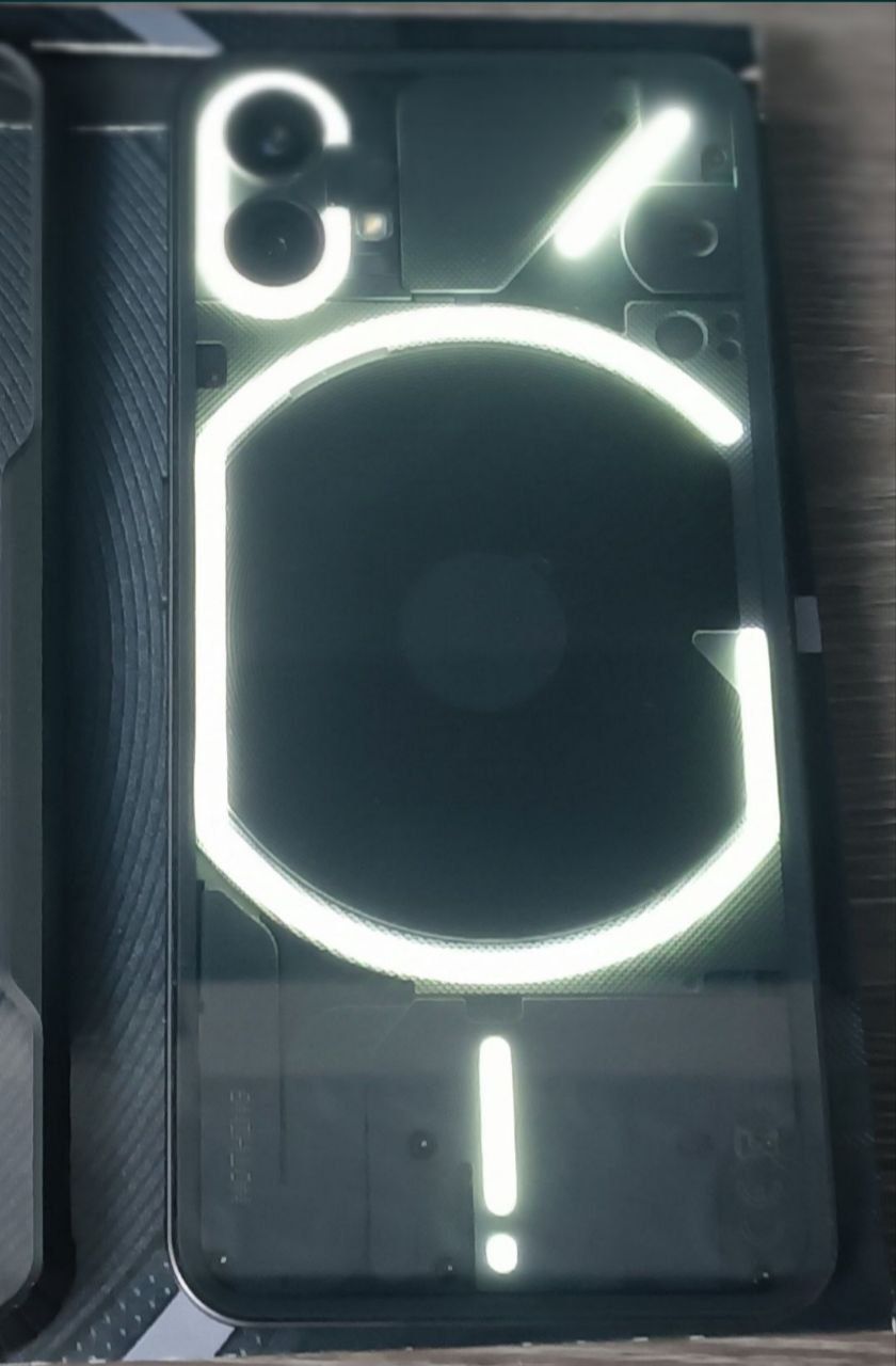 Nothing Phone (1)