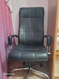 Продам удобное кресло