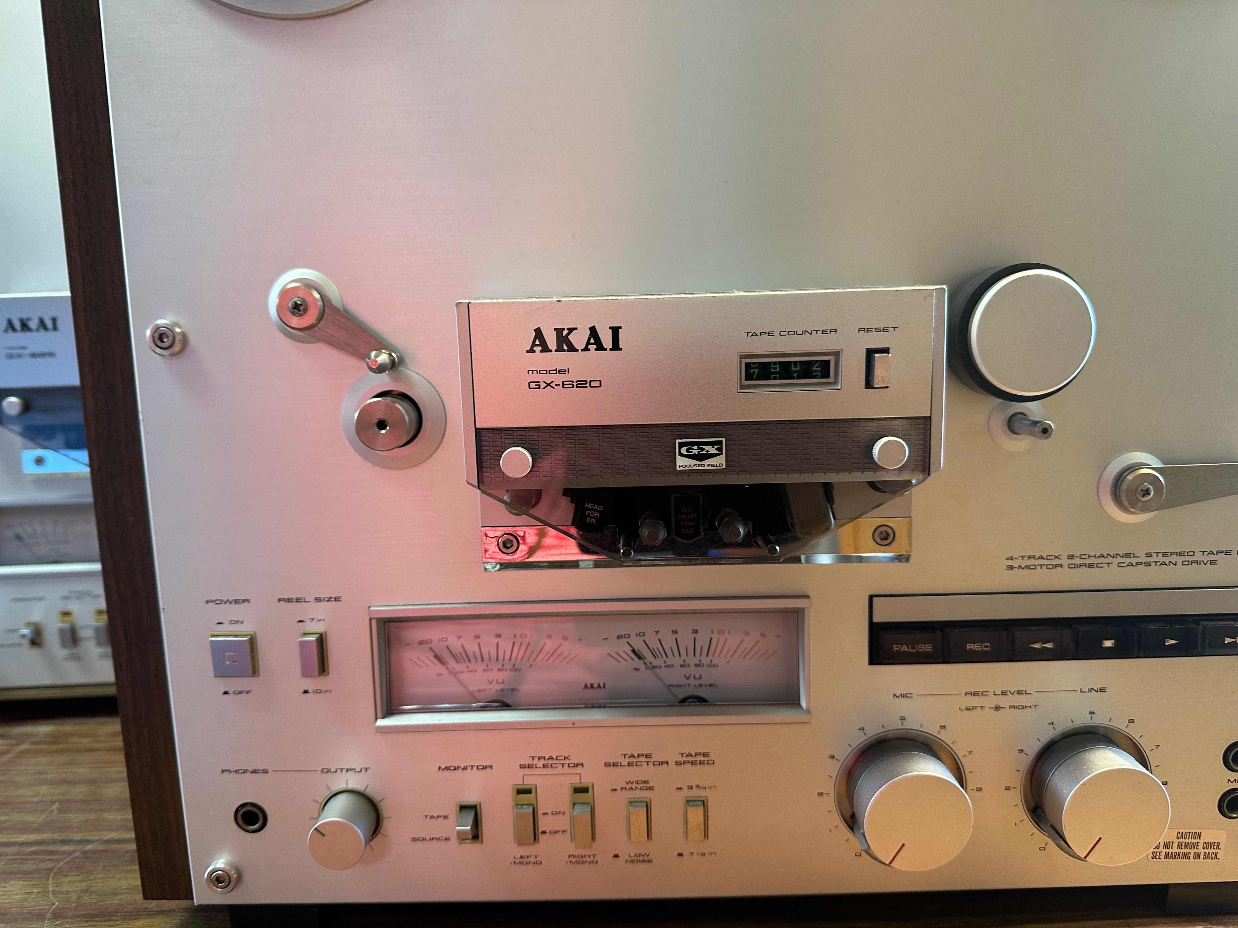 Vând magnetofon Akai Gx 620 și Gx 625