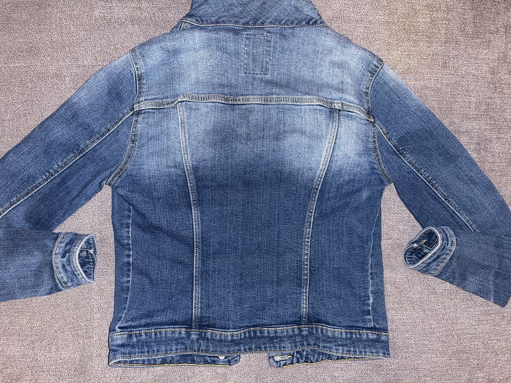 Дънково яке Bershka