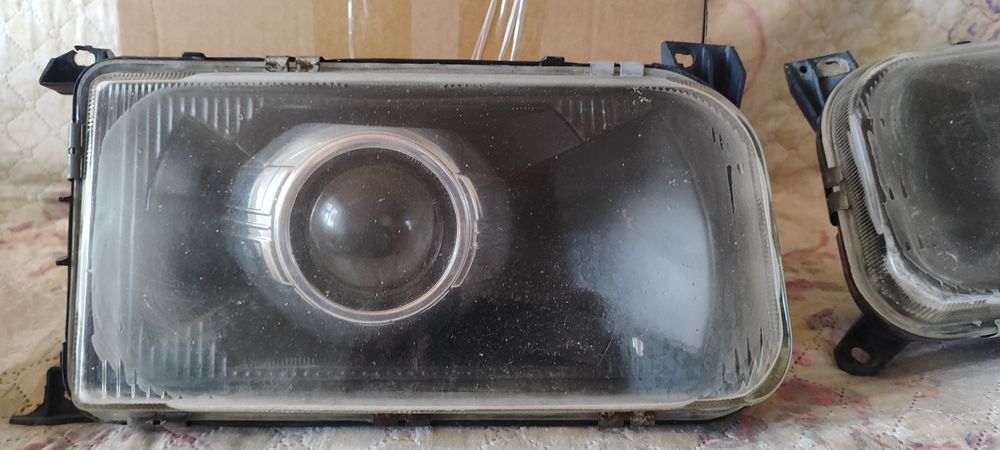 Продам би лэд фары на пассат б 3