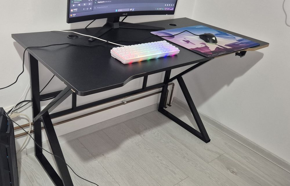 Birou gaming 120 x 60 cm