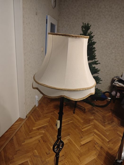 Лампа абажур 153см