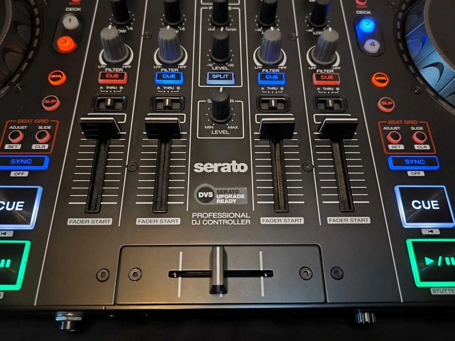 Consola DJ Denon mc 7000 mc7000