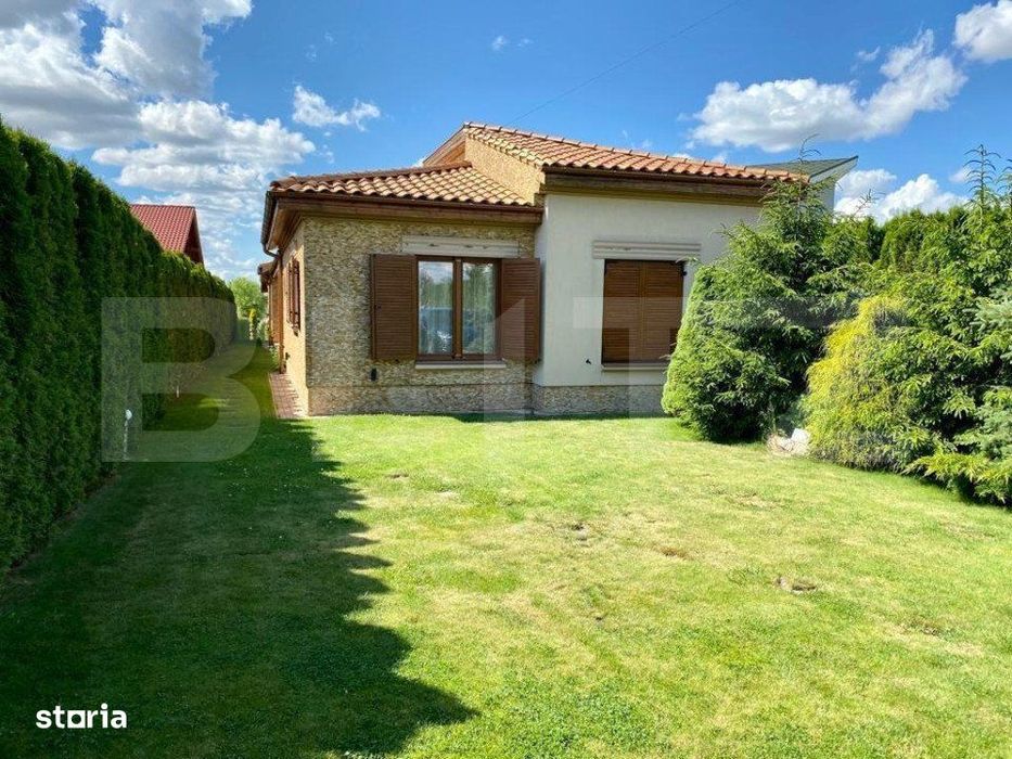 Vila la Lac in Zona Apa - Oaza de Confort si Eleganta