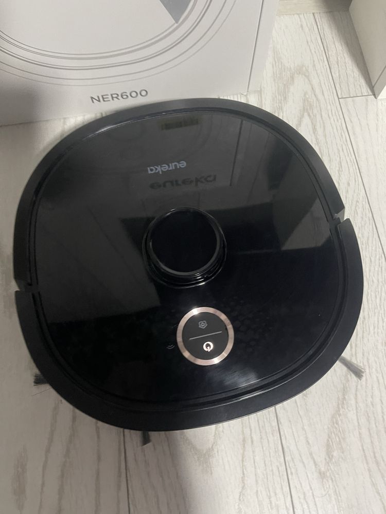 Aspirator Robot Eureka NER600 2-in-1 cu Mappare LiDAR