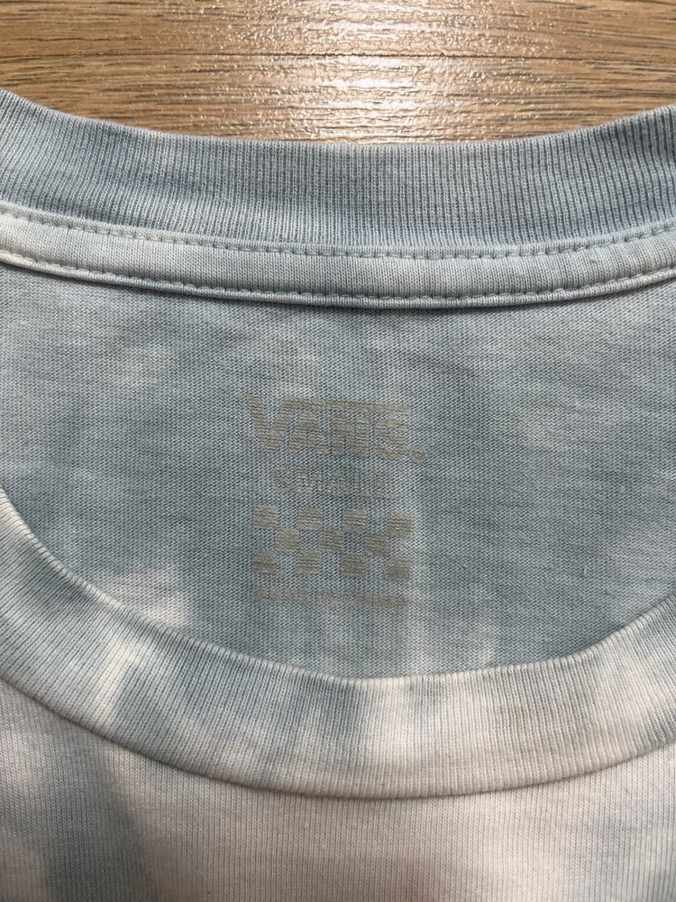 Vans,Volcom тениски размер S-M