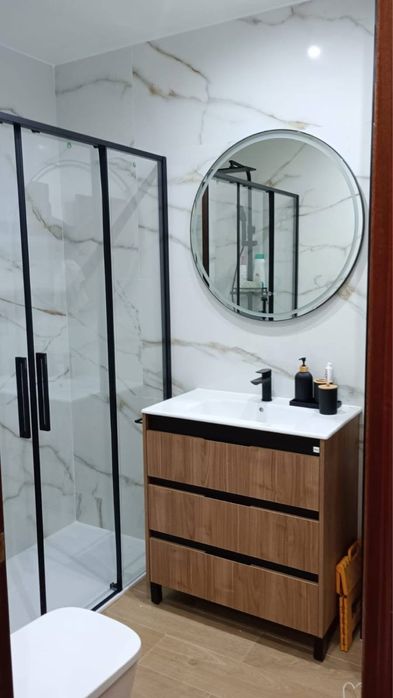 Oferim servicii de renovari interioare