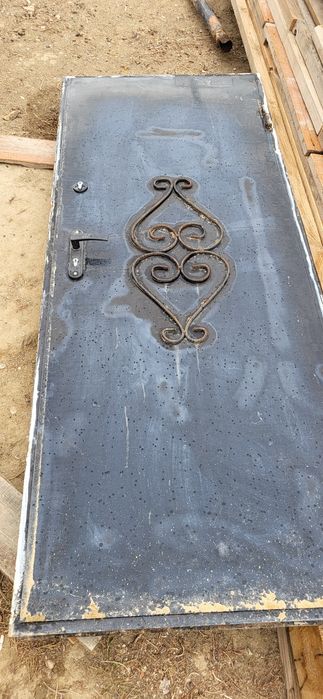 Темір есік қолданыста болған