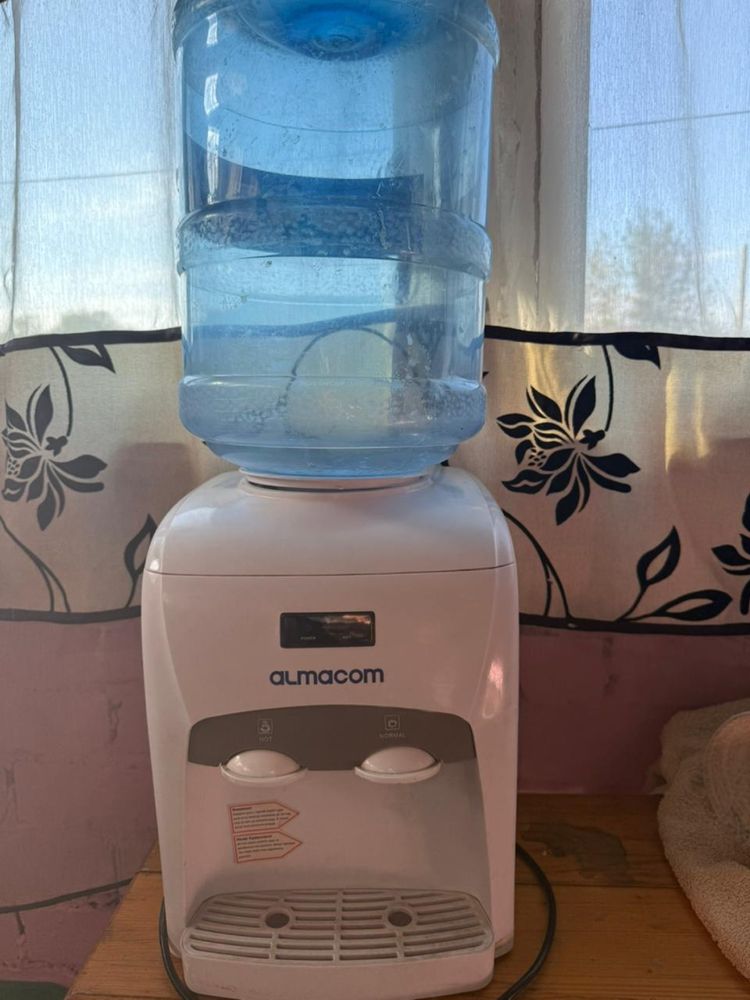 Куллер для воды