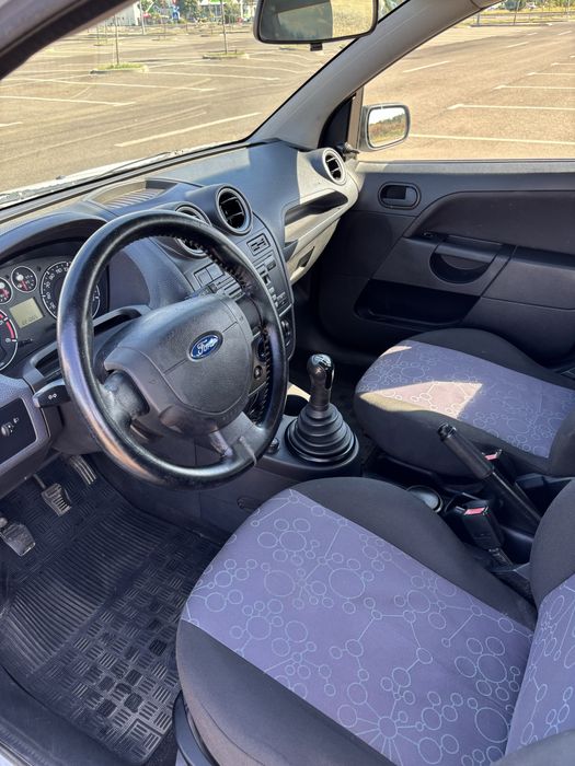 Ford Fiesta 1.4 tdci 68 cai 2008