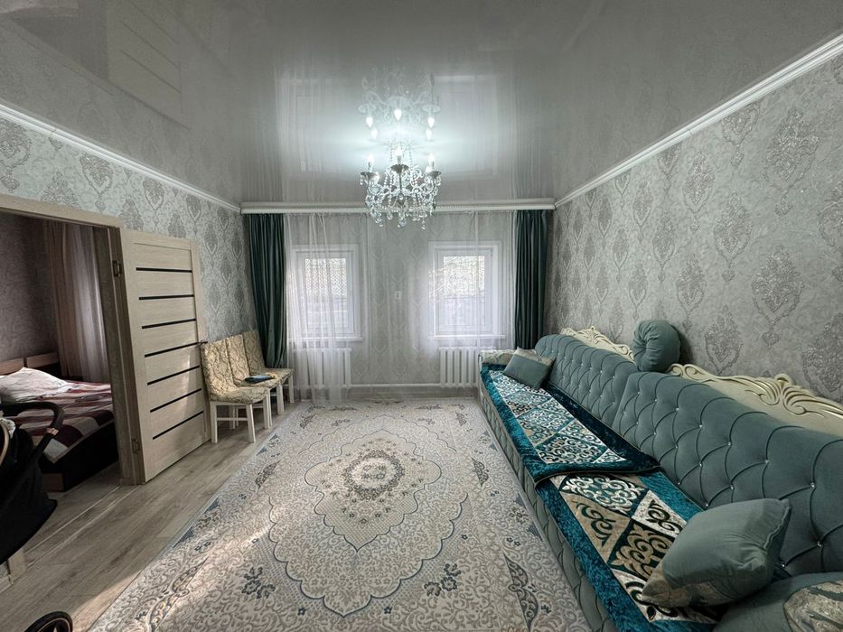 Дом в районе шашлык хауса