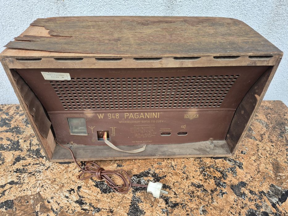 Vând Radio Nora PAGANINI 948 w made in Germany fabricat in 1953