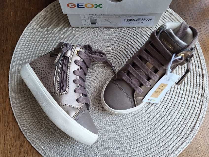 Нови боти/ботуши/апрески на Geox, Sorel, Primigi - н. 24