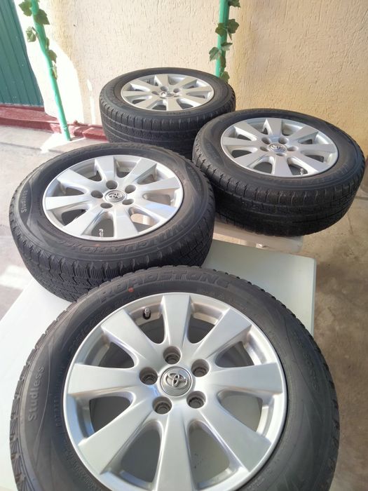 Диск с резиной камри 40