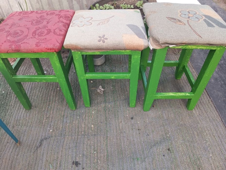 Продам табуретки для кухни