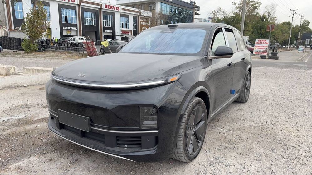 Lixiang L9 ultra restayling 2025