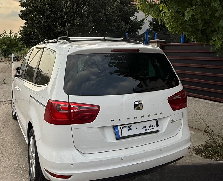 Seat Alhambra 2011