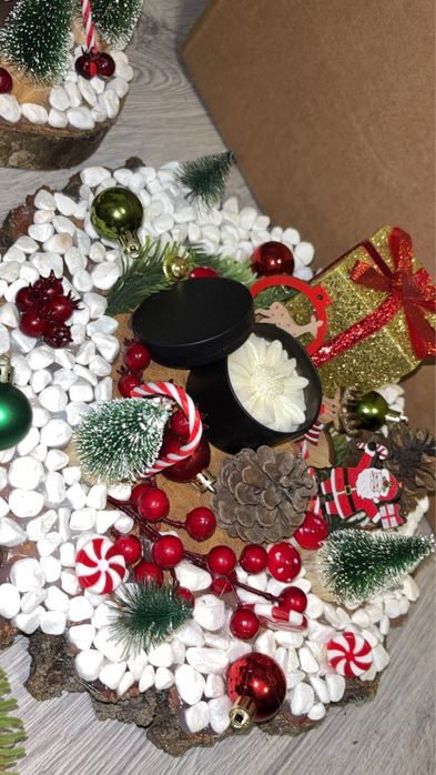 Decorațiuni de Crăciun – aranjamente hand-made