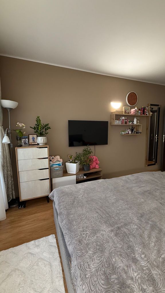 Продава се Двустаен апартамент в Свети Влас - 70 кв.м за 1215 €/кв.м - Снимка #1