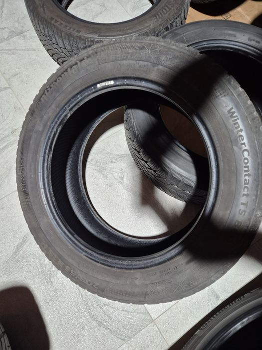 Vând cauciucuri seturi de câte 2buc 205/55/16 M+S imp Germania